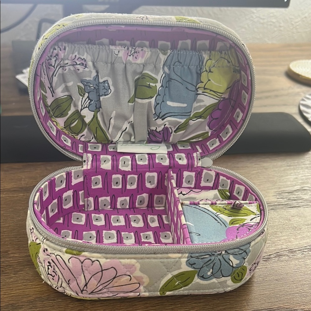 Floral Patterned Vera Bradley Jewelry Travel Case